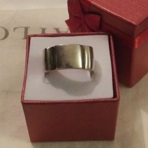 NWOT Vtg Sterling/925 Thick Band Ring